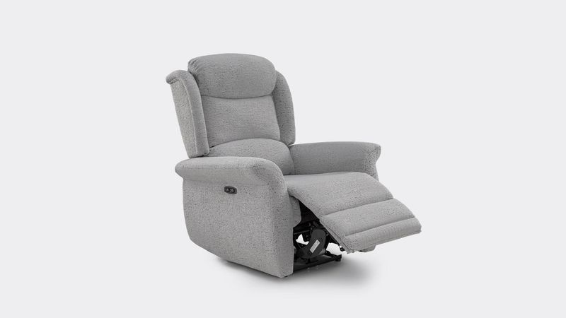 1920x1080_0000s_0004_Silla-Reclinable-Titanium-E-comm-3273-TR